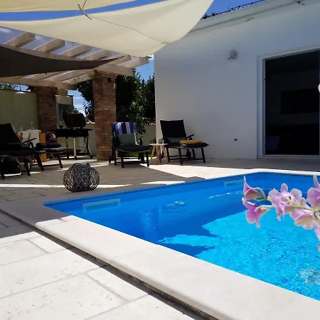 Casa Emilia Villa Umag Exterior photo