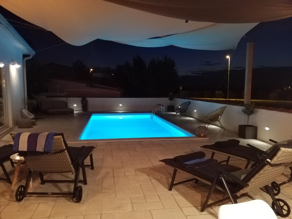 Vila Casa Emilia